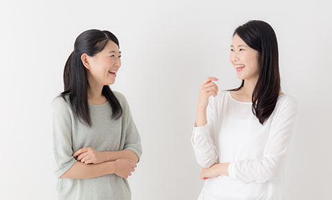 同じ主婦・ママが多数で安心。シフトの調整や悩みを相談!なんてことも。